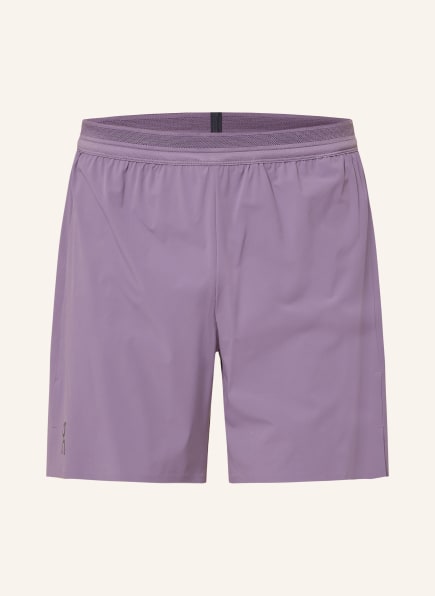 On 2-in-1-Laufshorts PERFORMANCE